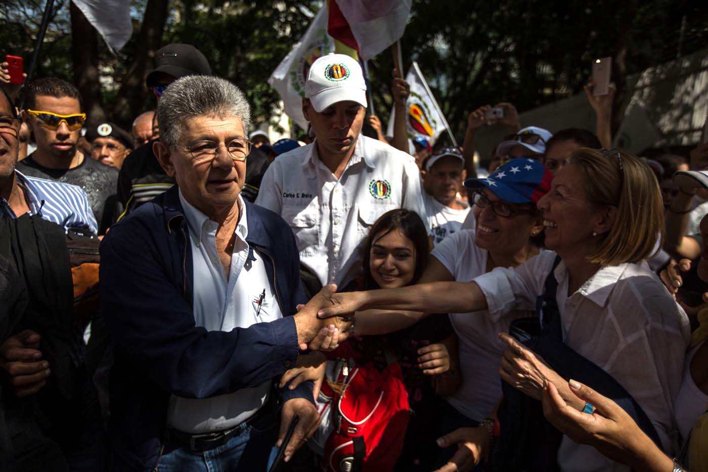 Arrancó la movilización desde La Florida #TomaDeVenezuela  11:38 am