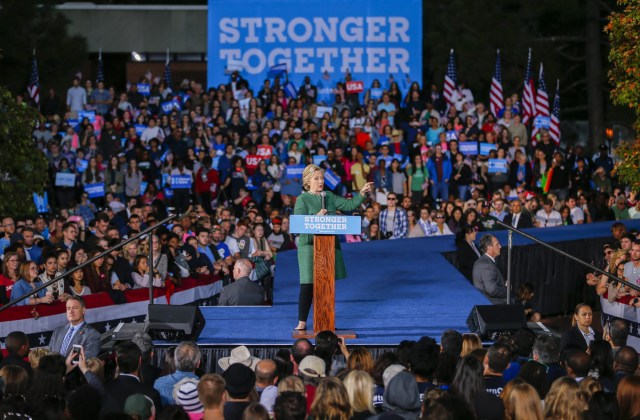 Reabren caso contra los Clinton