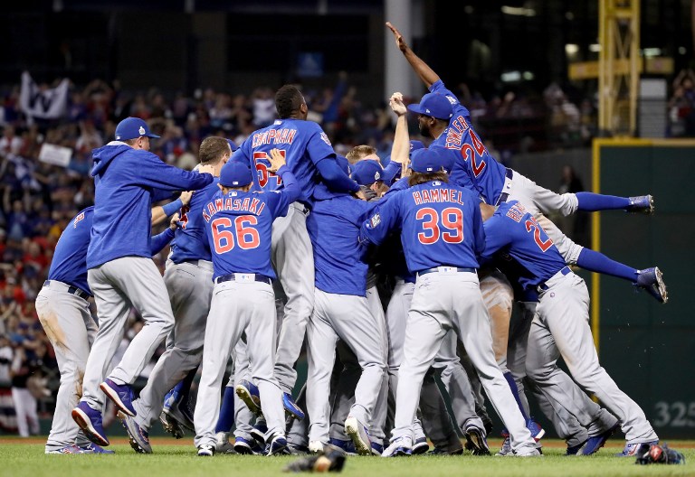 Cachorros de Chicago se sacuden 108 años de sequías y conquistan la Serie Mundial en vibrante encuentro