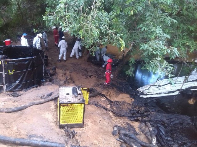 derrame anzoategui petroleo