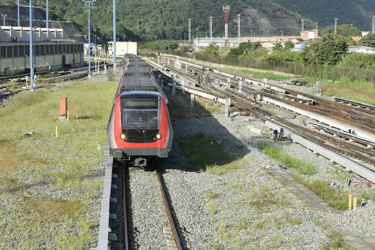 Metro de Caracas informa que se encuentra 100% operativo #10Jul