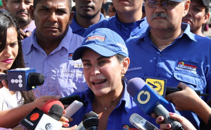 Eveling de Rosales: Necesitamos soluciones contundentes que nos eviten caer en un abismo