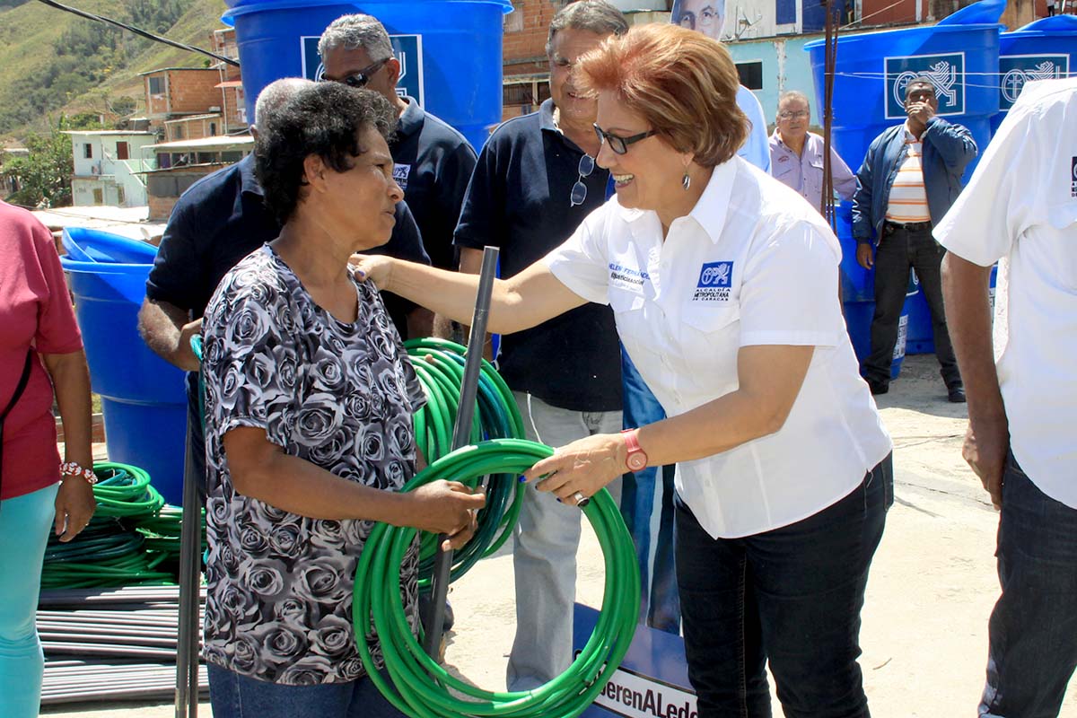 Helen Fernández: La Alcaldía Metropolitana finaliza el 2016 con cero deuda y una cuenta por cobrar