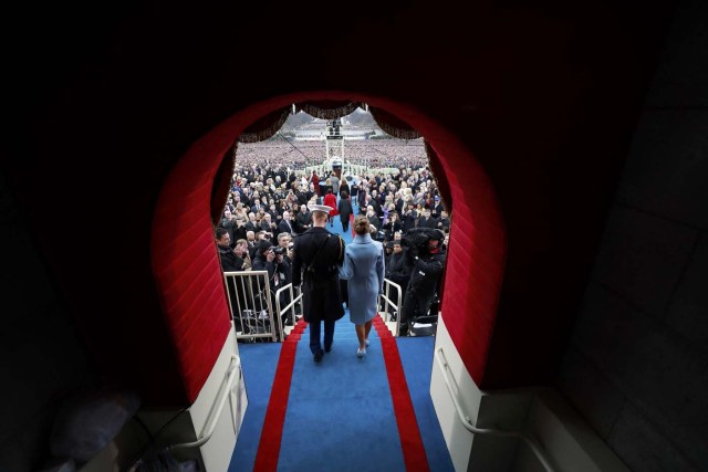 Melania Trump arrives for the inauguration ceremonies swearing in Donald Trump as the 45th President of the United States at the U.S. Capitol in Washington, D.C., U.S., January 20, 2017. REUTERS/Doug Mills/Pool TPX IMAGES OF THE DAY