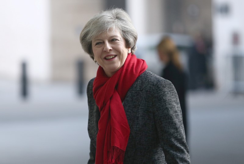 Theresa May explorará un acuerdo comercial con Trump este viernes en la Casa Blanca