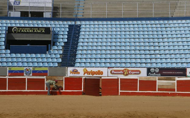 Roban equipos y aires de las oficinas de la Plaza de Toros de Maracaibo