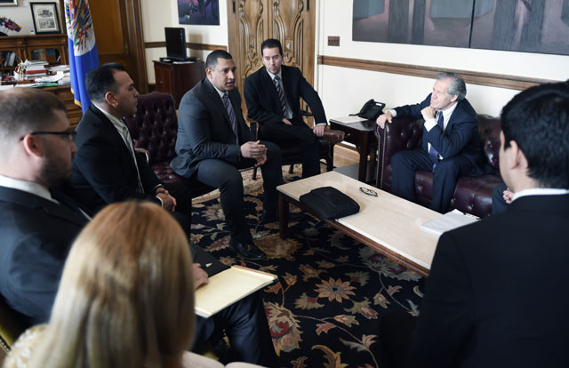 Estudiantes venezolanos en el exterior realizan primer consejo universitario en Florida