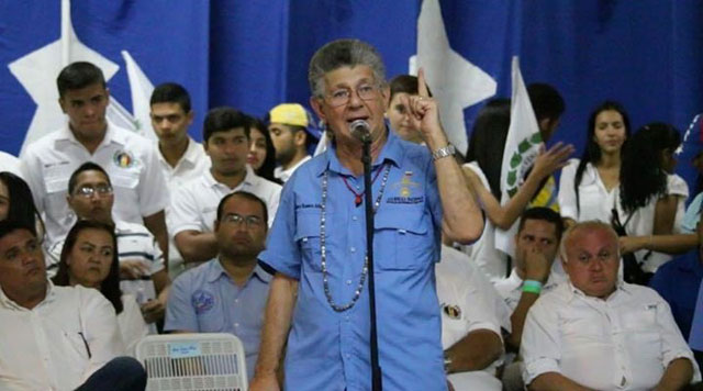 Ramos Allup: Hay que tomar las calles de manera pacífica y seguir exigiendo elecciones