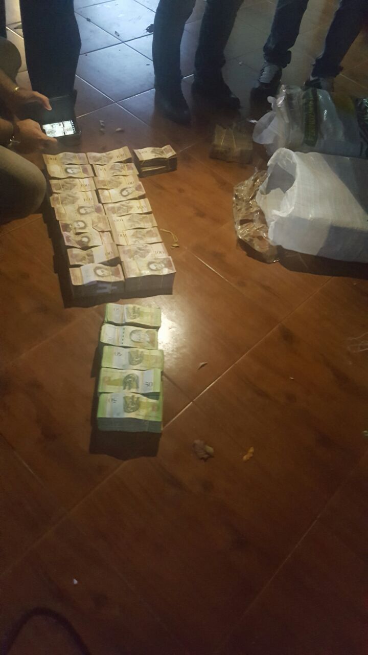 Bolívares incautados en Paraguay se ofrecían en el mercado negro (Fotos y Video)