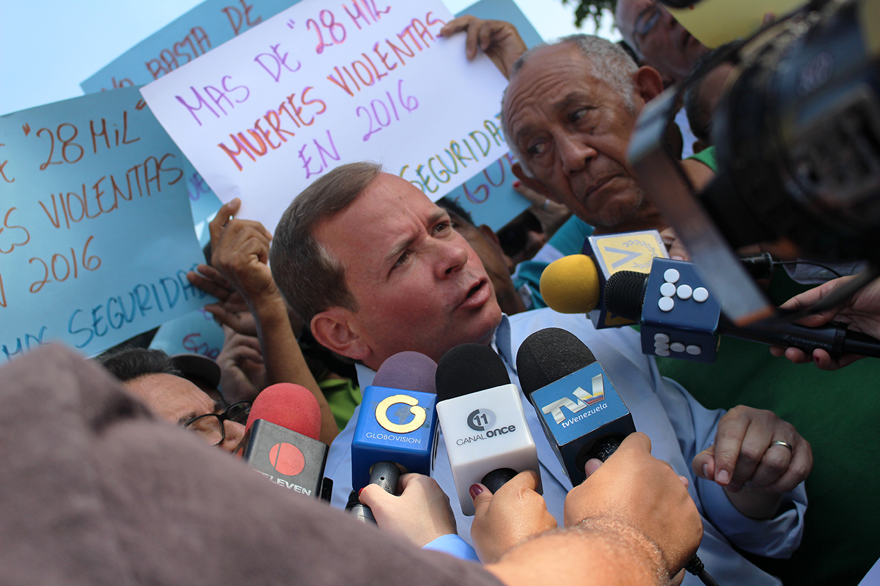 Juan Pablo Guanipa: El hampa desbordada y el Zulia lleno de cementerios de patrullas (Fotos)