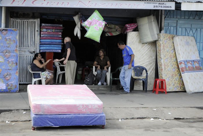 Quiebran negocios de electrodomésticos en Lara