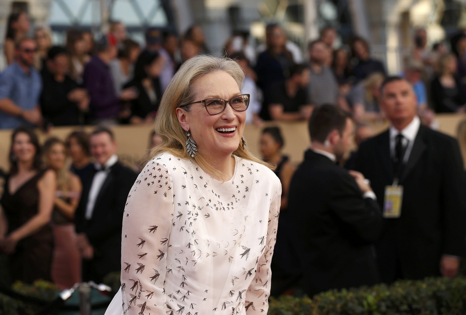 Los Óscar y un vestido: Meryl Streep exige disculpas de Lagerfeld