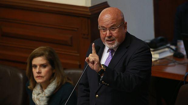 Legisladores peruanos rechazan declaraciones de Maduro contra Kuczynski