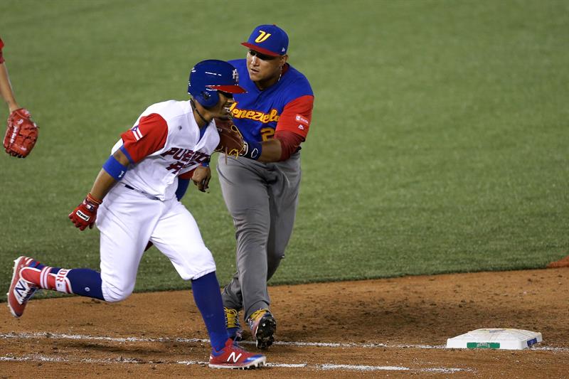 Puerto Rico venció por nocaut a Venezuela en el Clásico Mundial de Béisbol