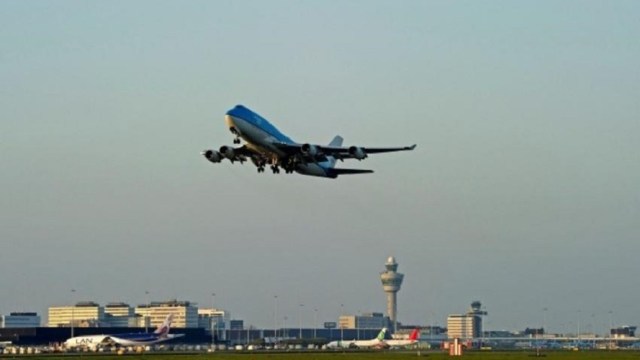 holanda_aeropuerto_reuters