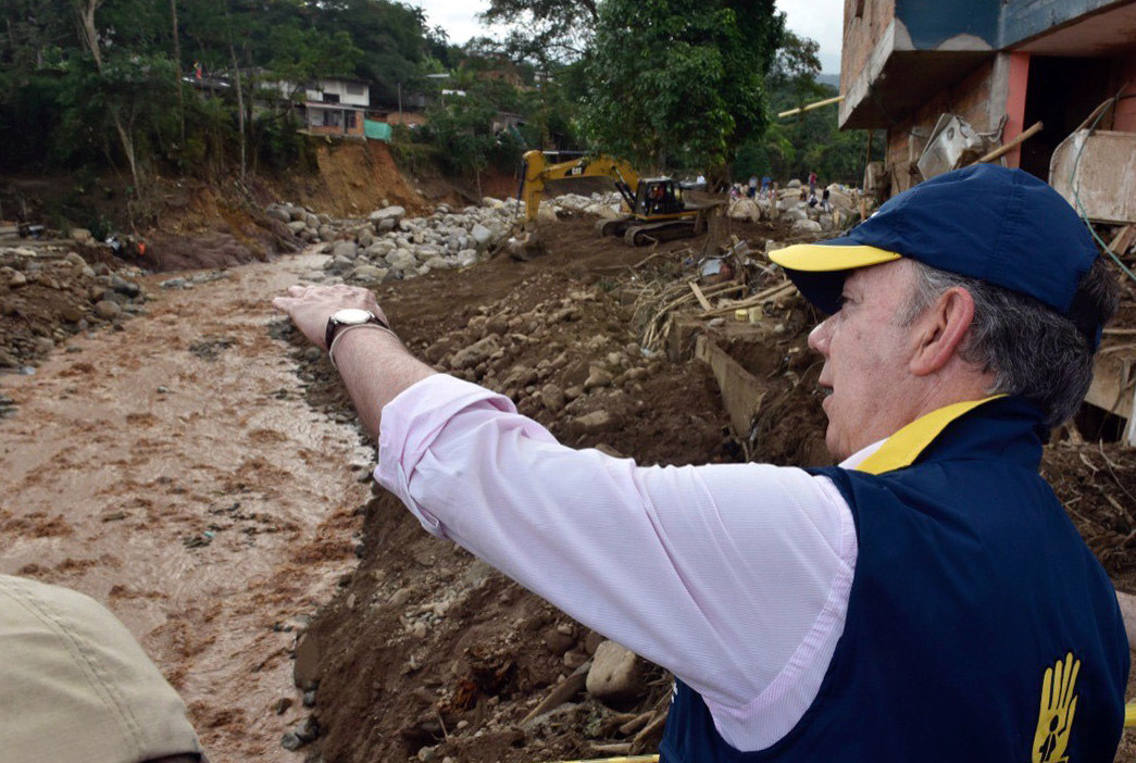 Al menos 102 niños muertos de un total de 314 víctimas tras alud en Colombia