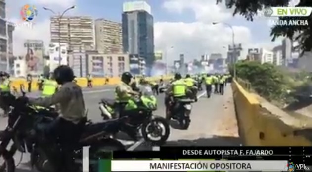 Llegan más PNB motorizados para reprimir manifestación opositora #6Abr