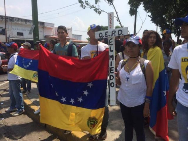 Protesta-Carabobo-Daniel-Queliz