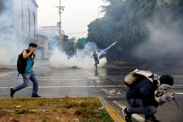 protesta13abrx2