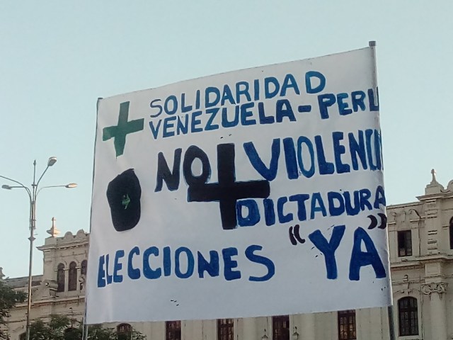 Venezolanos en Lima, Perú protestaron contra el régimen de Maduro