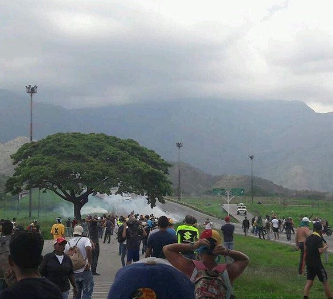 Cuerpos de seguridad del Estado reprimieron a manifestantes en San Diego (FOTOS)