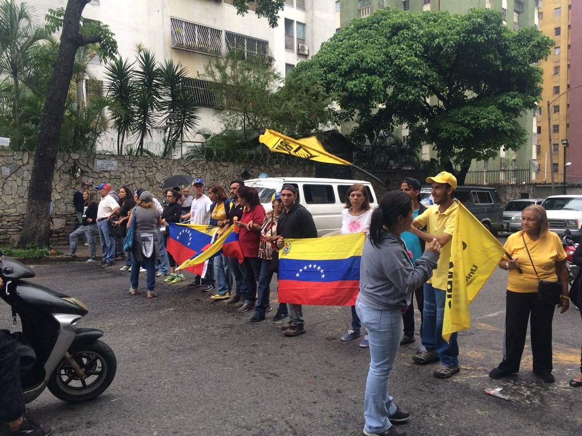 Vecinos de Palo Verde cumplen con el trancazo #2May