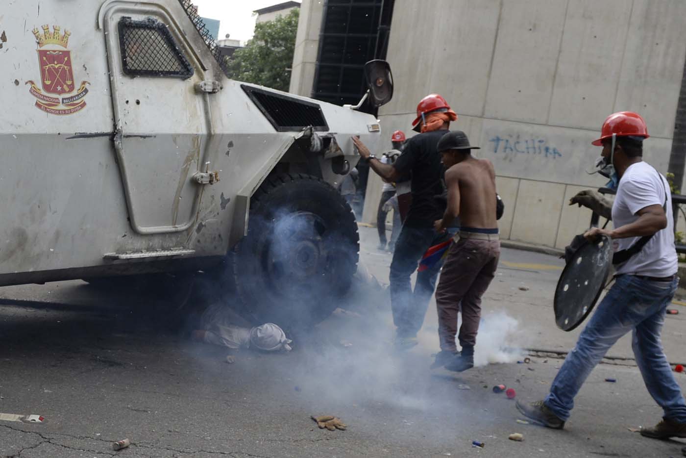 Joven arrollado por la tanqueta de la GNB fue extubado con éxito y evoluciona favorablemente (Comunicado)