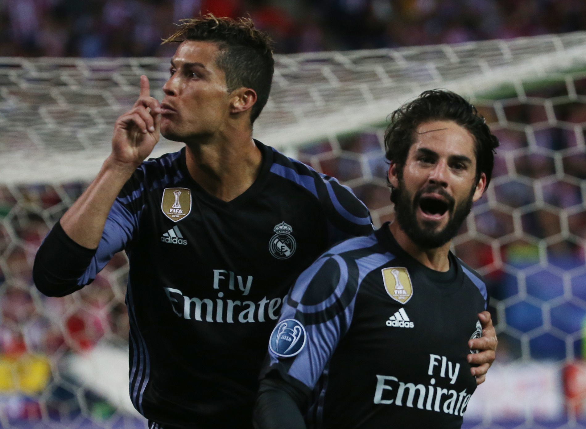 El Real Madrid sobrevive en el Calderón y jugará otra final de Champions