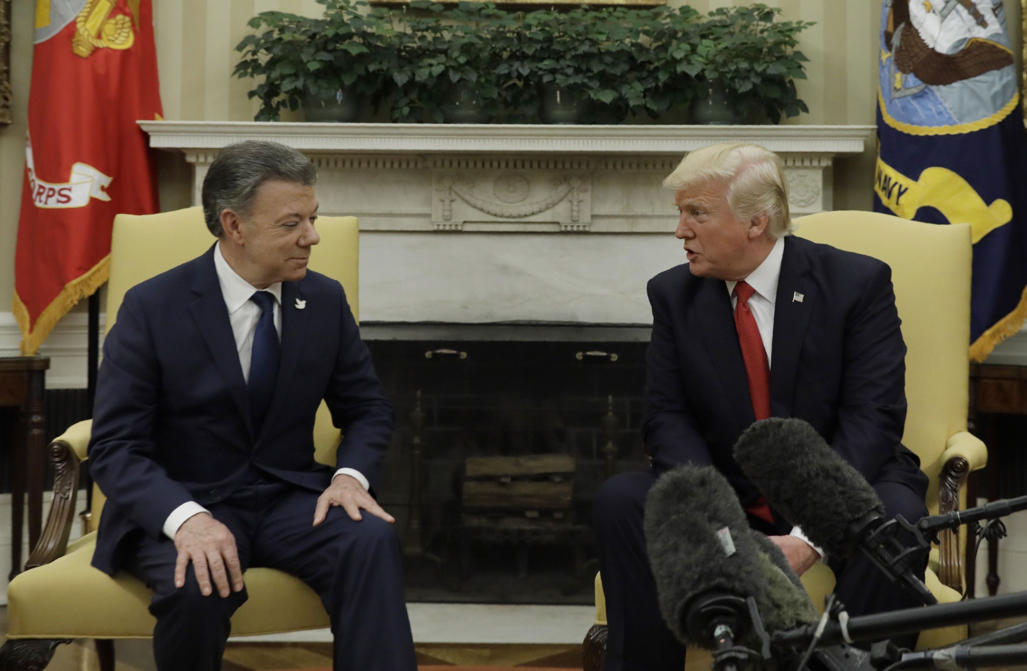 Trump recibe a Santos en la Casa Blanca para hablar sobre drogas y Venezuela