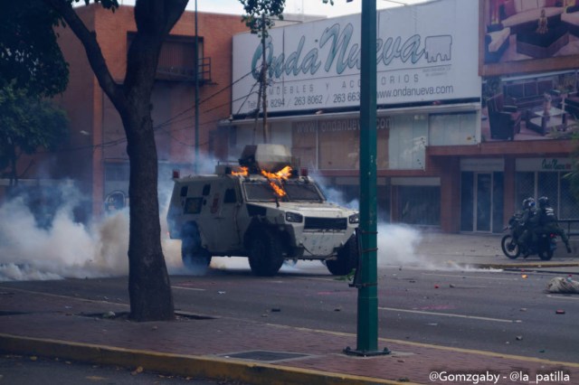 GN efectuó fuerte represión en Caracas este 3 de mayo. Foto: lapatilla.1eye.us / Gabriela Gómez