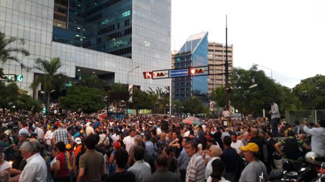 Opositores se concentraron en Caracas este #17May en honor a los caídos durante protestas Foto: Eduardo Ríos / lapatilla.1eye.us