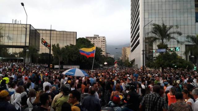 Opositores se concentraron en Caracas este #17May en honor a los caídos durante protestas Foto: Eduardo Ríos / lapatilla.1eye.us