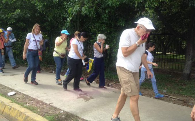 Enzo Scarano informa que varios manifestantes resultaron heridos tras la represión en El Trigal