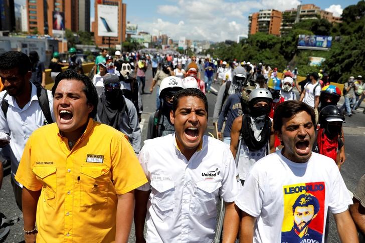 100 días de resistencia y líderes de la oposición siguen en las calles (Video)