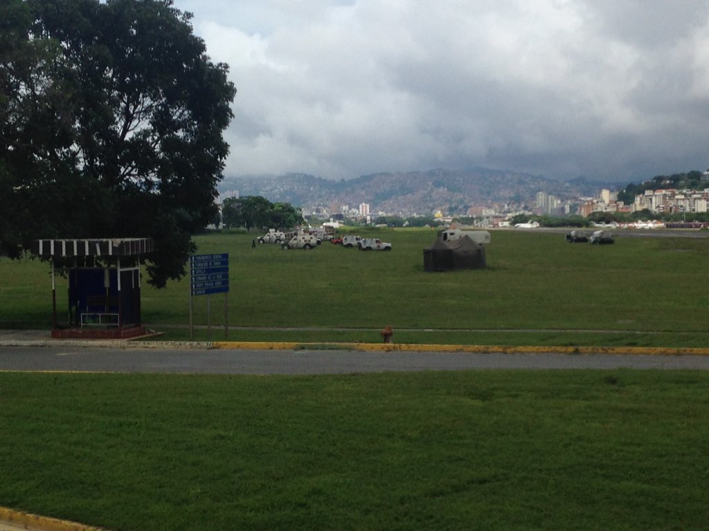 La “fauna” represora ya se encuentra en la Base Aérea La Carlota #24Jun (Fotos)