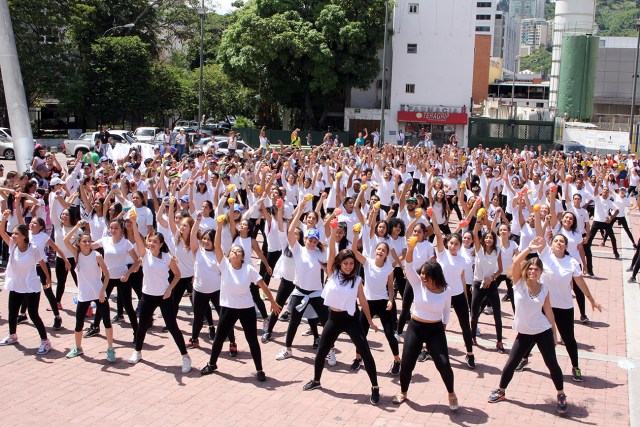 La cultura tomó la plaza Alfredo Sadel en un encuentro por la paz. Foto: Prensa Alcaldía de Baruta