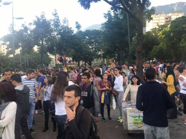 Manifestante comienzan a congregarse en Altamira: Foto: Vanessa Lupo