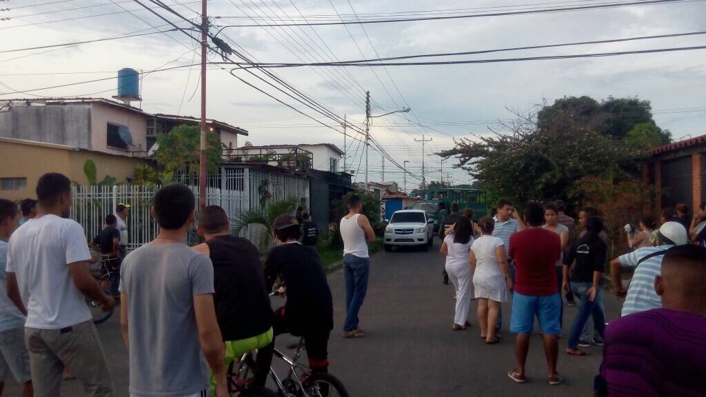 Allanan casa de dirigente de VP en Barinas (Fotos)