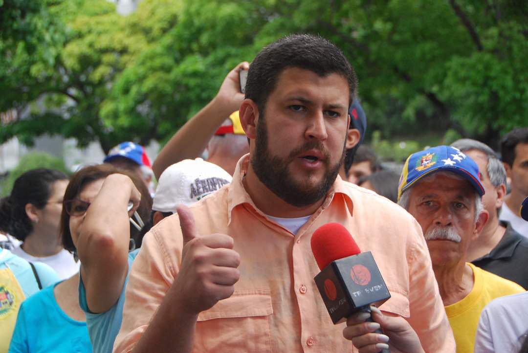 Alcalde David Smolansky relata sus días desde la clandestinidad