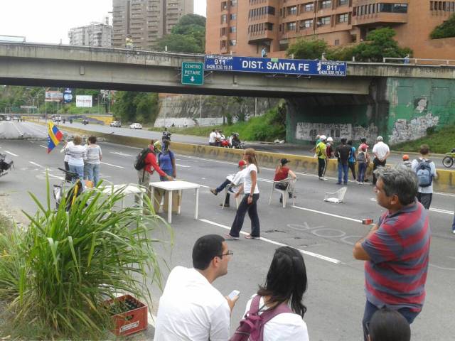 Plantón en el Distribuidor Santa Fe / Foto 