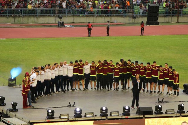 ¡Campeones en nuestros corazones! Las imágenes que no viste del recibimiento de la Vinotinto Sub 20. Foto: Eduardo Ríos / lapatilla.1eye.us