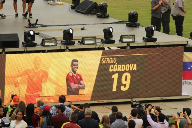 ¡Campeones en nuestros corazones! Las imágenes que no viste del recibimiento de la Vinotinto Sub 20. Foto: Eduardo Ríos / lapatilla.1eye.us