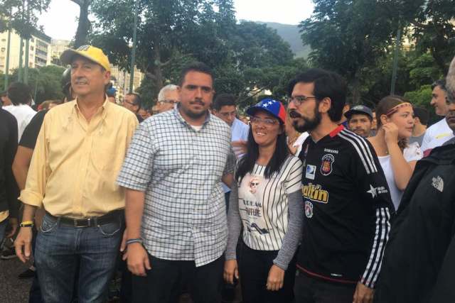 Homenaje a Fabián Urbina en el Distruibuidor de Altamira. Foto: Eduardo de la Concha /lapatilla