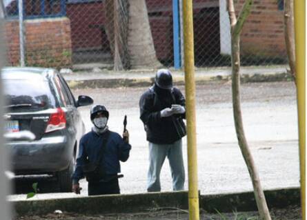 Sujetos encapuchados y armados irrumpieron en la ULA-Trujillo (foto)