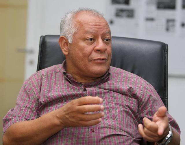 Iván Freites señala que la huelga está bien organizada y planificada desde hace 3 meses con gestiones como las asambleas de trabajadores. Foto: Henry Delgado