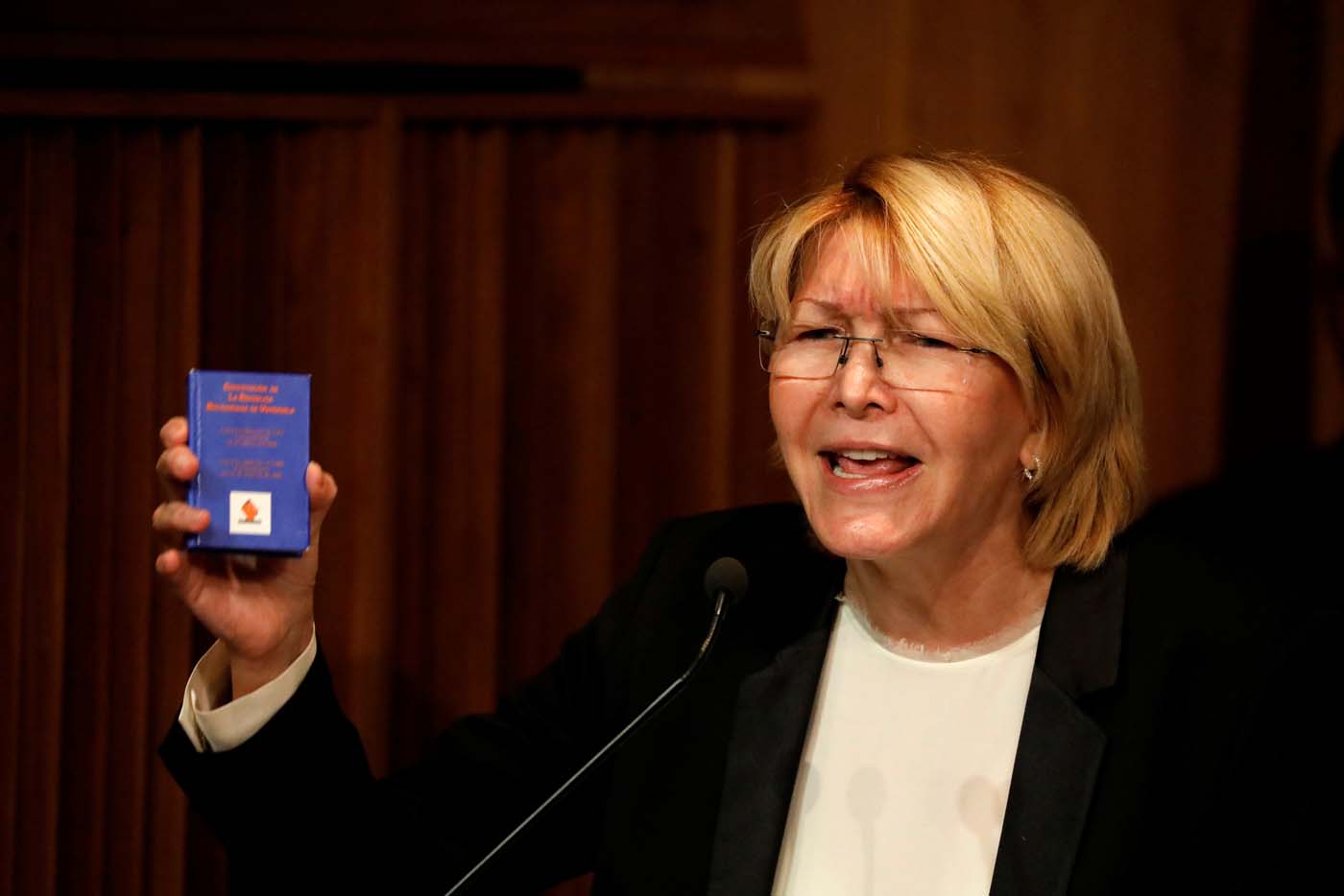 Luisa Ortega Díaz: Si me van a destituir que lo hagan, seguiré al lado del pueblo