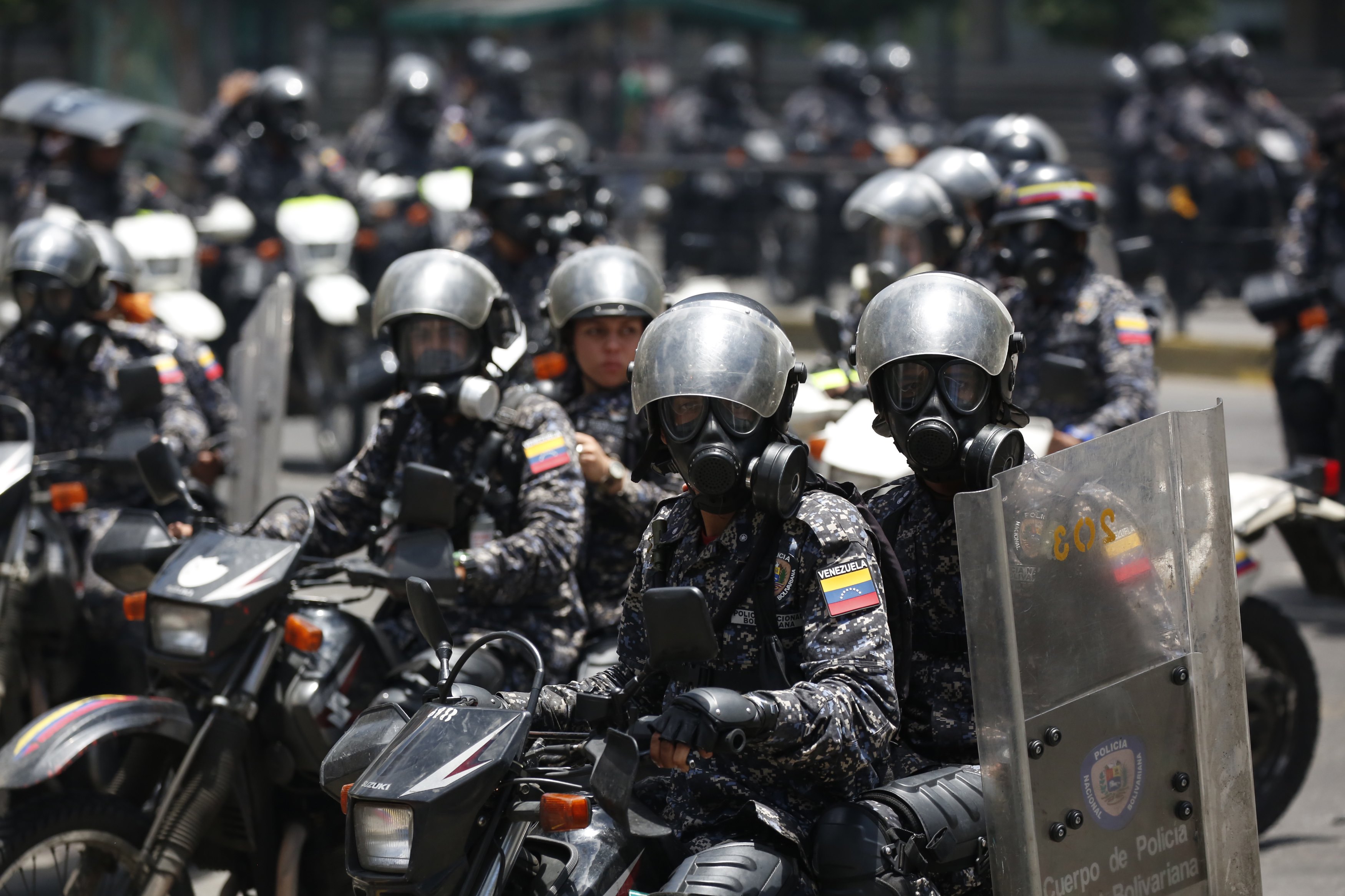 Luego de la explosión, siguió la represión: PNB arremetió contra la prensa en Altamira