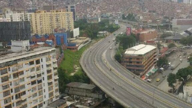 Foto: La autopista Francisco Fajardo con poco tráfico/ cortesía