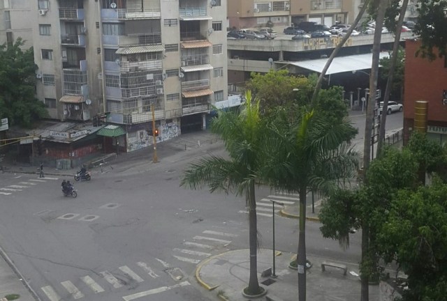 Calles de Bello Monte este jueves #27Jul // Foto @samuruh 