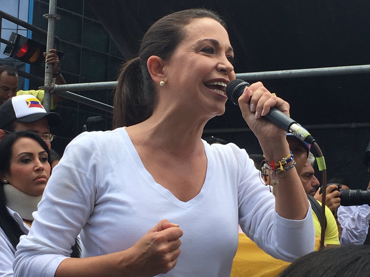 María Corina Machado: No reconocemos ningún diálogo fraudulento a espaldas del país